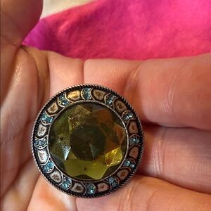 Elegant Green and Gold Statement Ring